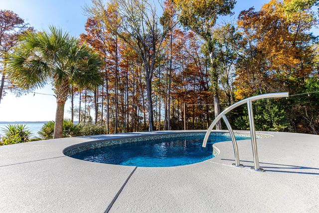 3270 Princess Pond Road, Summerton, SC 29148