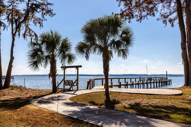 3270 Princess Pond Road, Summerton, SC 29148