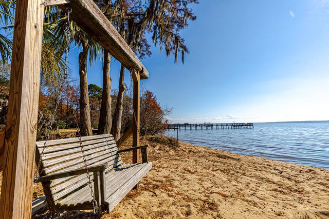 3270 Princess Pond Road, Summerton, SC 29148