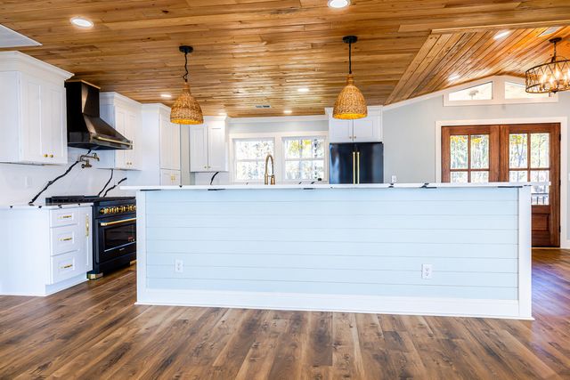 3270 Princess Pond Road, Summerton, SC 29148