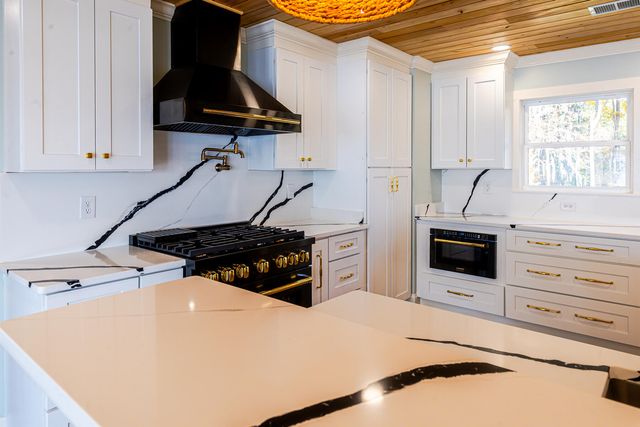 3270 Princess Pond Road, Summerton, SC 29148