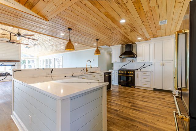 3270 Princess Pond Road, Summerton, SC 29148