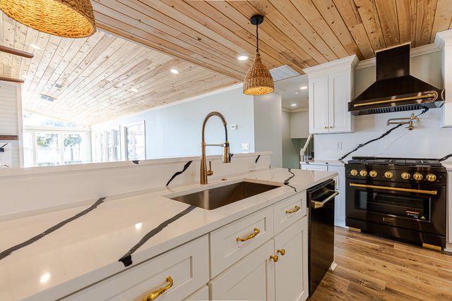 3270 Princess Pond Road, Summerton, SC 29148