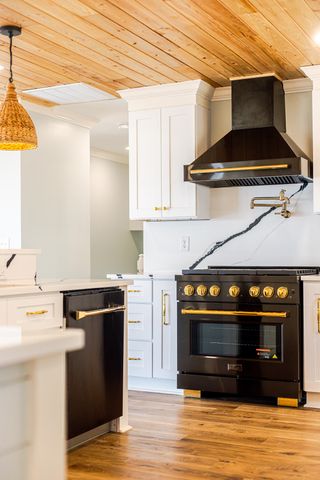 3270 Princess Pond Road, Summerton, SC 29148