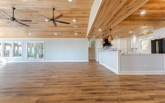 3270 Princess Pond Road, Summerton, SC 29148