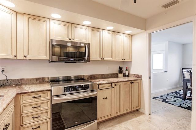103 COLONY POINT DRIVE, Punta Gorda, FL 33950