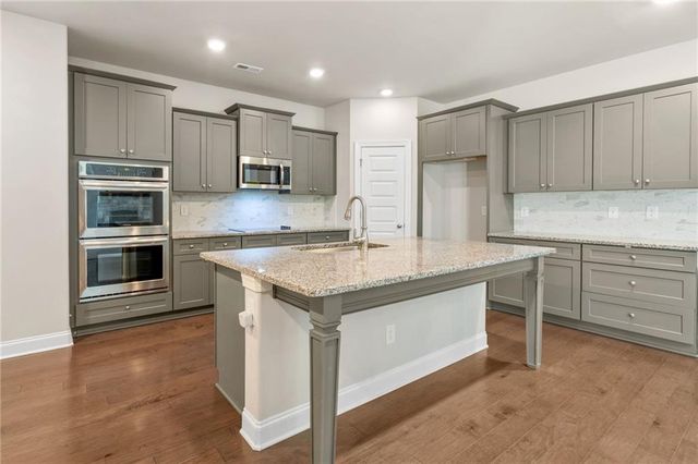 800 Rockhouse Road, Senoia, GA 30276