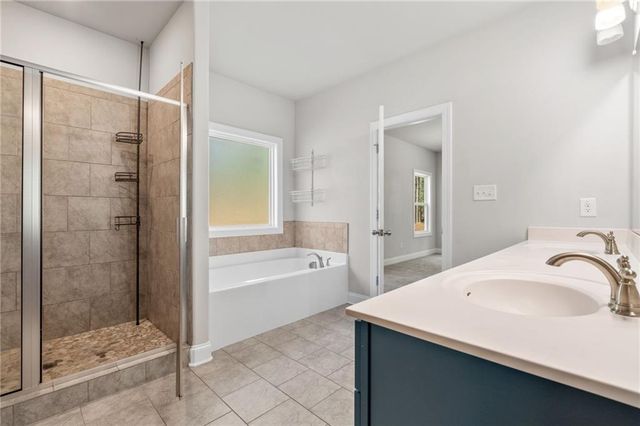 800 Rockhouse Road, Senoia, GA 30276