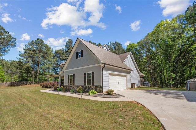 800 Rockhouse Road, Senoia, GA 30276
