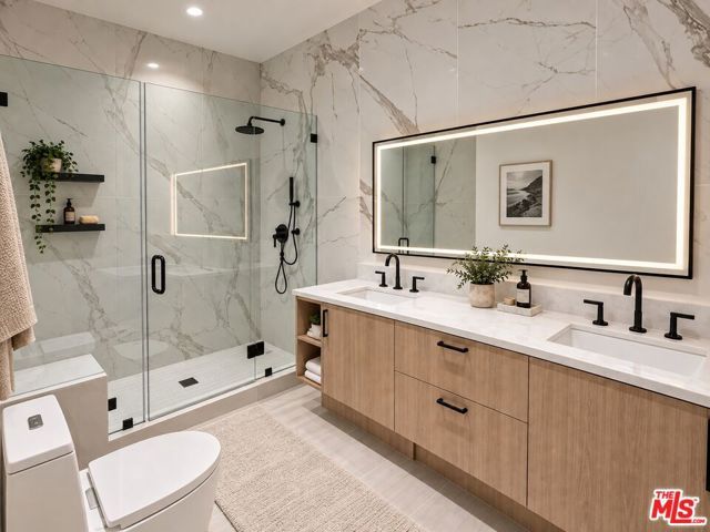 604 Trenton Drive, Beverly Hills, CA 90210