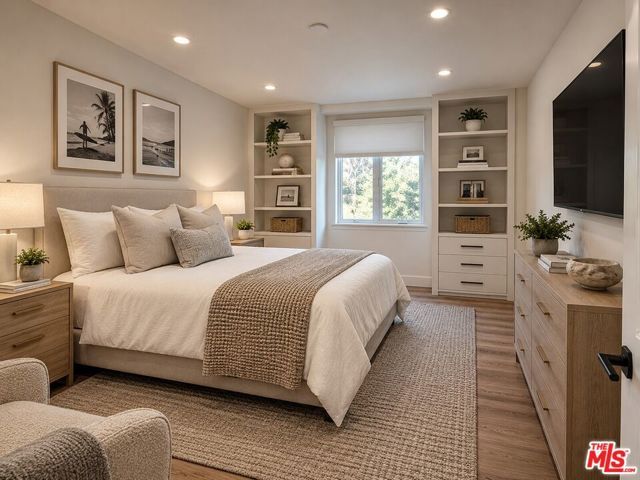 604 Trenton Drive, Beverly Hills, CA 90210