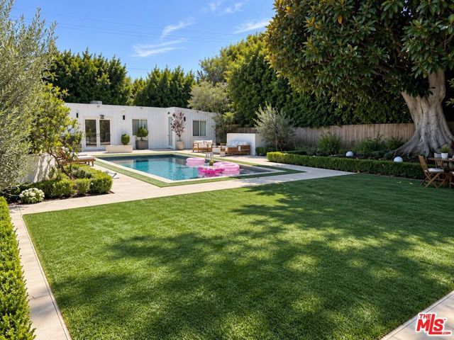 604 Trenton Drive, Beverly Hills, CA 90210