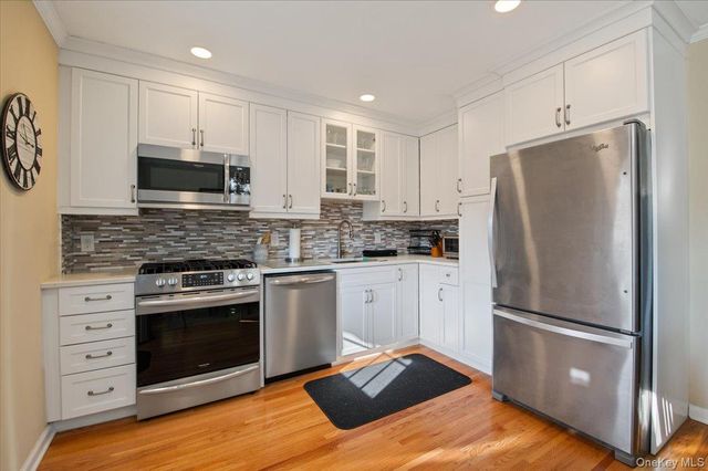 132 E Cherry Street, Floral Park, NY 11001