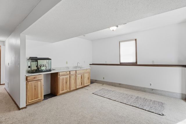 3501 77th Avenue N, Brooklyn Park, MN 55443