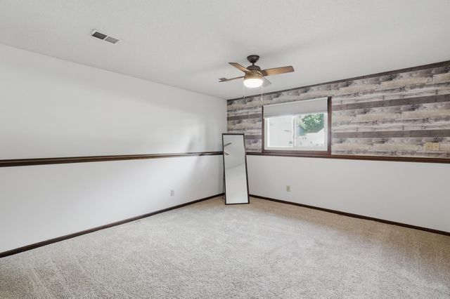 3501 77th Avenue N, Brooklyn Park, MN 55443