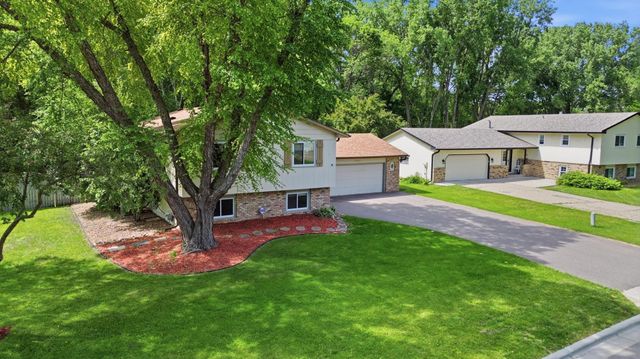 3501 77th Avenue N, Brooklyn Park, MN 55443
