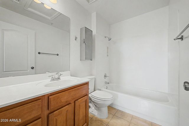 712 S BECK Avenue, Tempe, AZ 85281