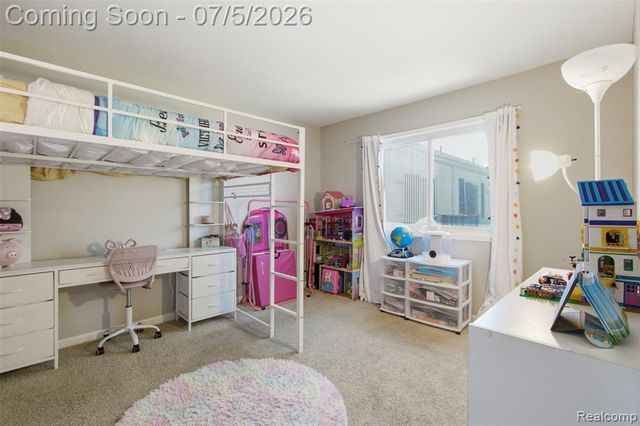 37583 Charter Oaks Boulevard, Clinton Township, MI 48036