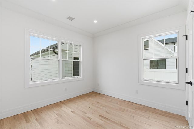 42 Alice Court, East Rockaway, NY 11518