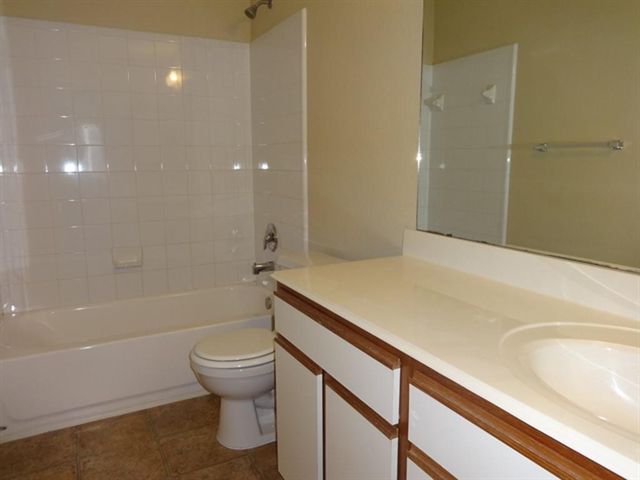 11110 Vanilla Circle Court, Houston, TX 77044