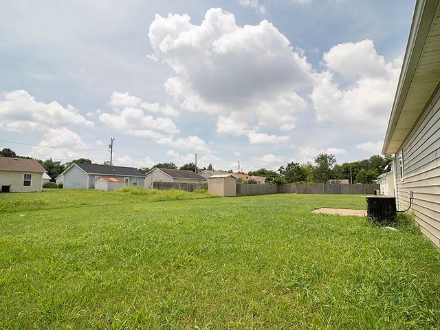 1113 Timothy Avenue, Oak Grove, KY 42262