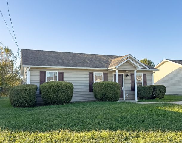 1113 Timothy Avenue, Oak Grove, KY 42262