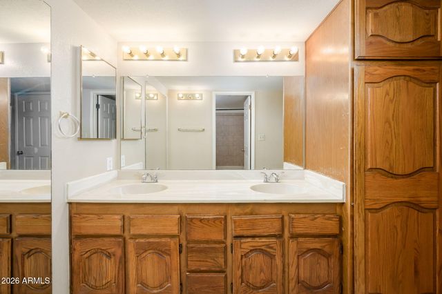 12222 N PARADISE VILLAGE Parkway S 446, Phoenix, AZ 85032