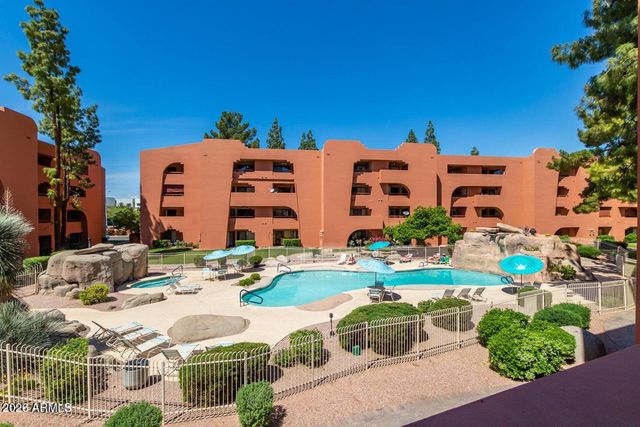 12222 N PARADISE VILLAGE Parkway S 446, Phoenix, AZ 85032