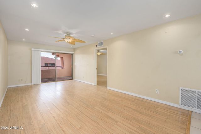 12222 N PARADISE VILLAGE Parkway S 446, Phoenix, AZ 85032