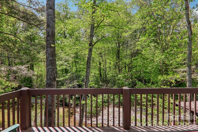 12 Indian Trace Road, Maggie Valley, NC 28751