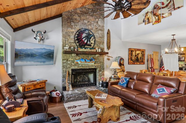 12 Indian Trace Road, Maggie Valley, NC 28751