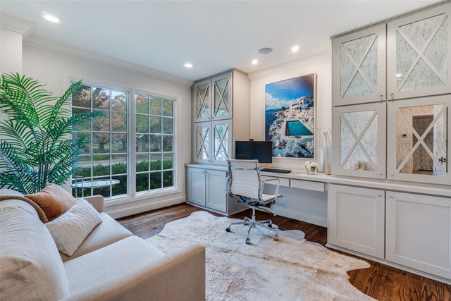 7712 Southwestern Boulevard, Dallas, TX 75225