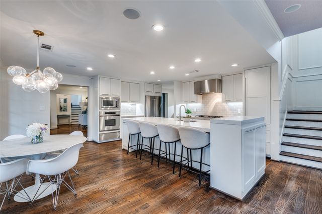 7712 Southwestern Boulevard, Dallas, TX 75225