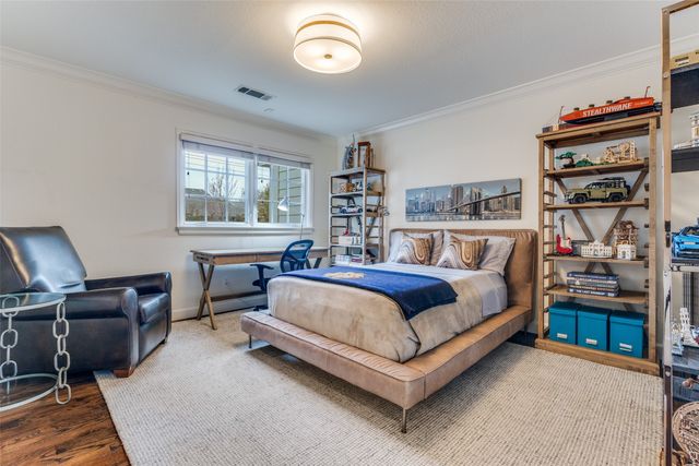 7712 Southwestern Boulevard, Dallas, TX 75225