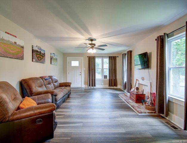 306 Ashland Street, Hot Springs, AR 71901