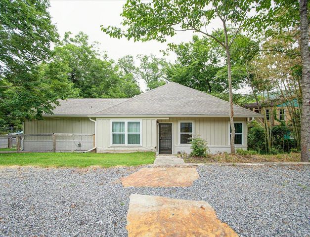 306 Ashland Street, Hot Springs, AR 71901
