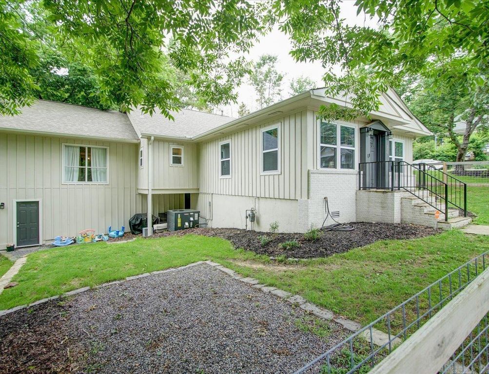 306 Ashland Street, Hot Springs, AR 71901