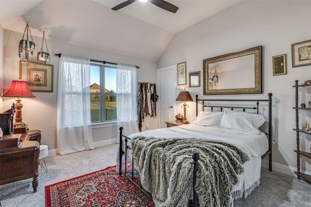 1116 Karsten Ridge Pass, Gunter, TX 75058