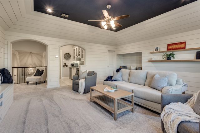 1116 Karsten Ridge Pass, Gunter, TX 75058