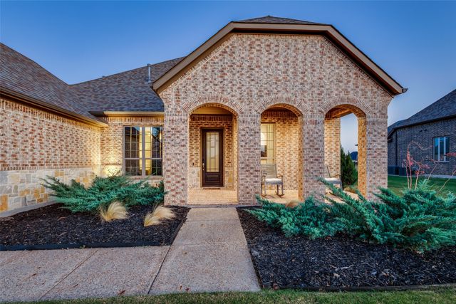 1116 Karsten Ridge Pass, Gunter, TX 75058
