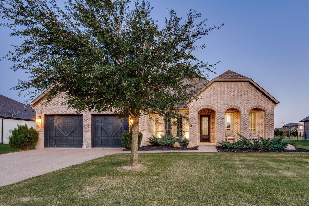 1116 Karsten Ridge Pass, Gunter, TX 75058