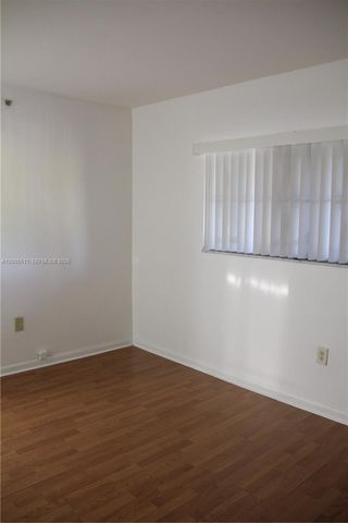 8700 SW 133rd Ave Rd 301, Miami, FL 33183