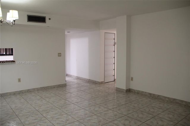 8700 SW 133rd Ave Rd 301, Miami, FL 33183