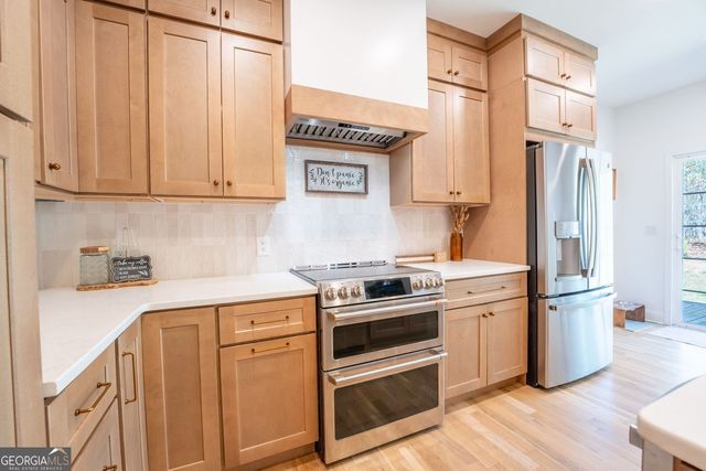 268 Northwoods Drive, Mount Airy, GA 30563