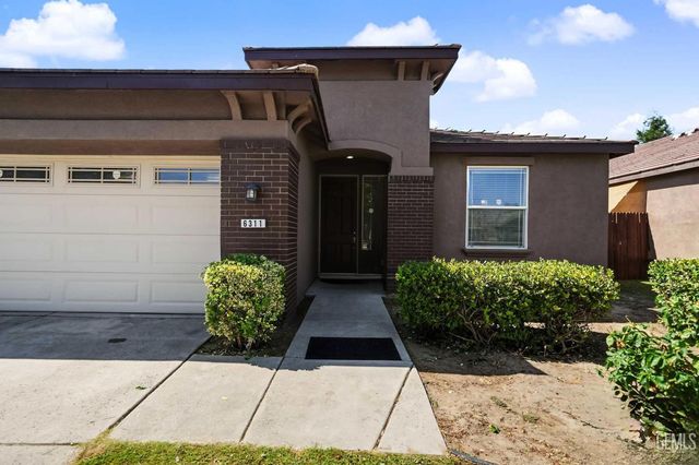6311 Star Sapphire Drive, Bakersfield, CA 93313