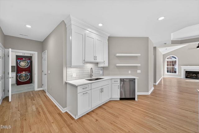 2004 Clyde Bank Court, Cary, NC 27511