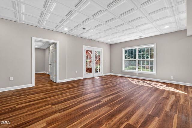 2004 Clyde Bank Court, Cary, NC 27511