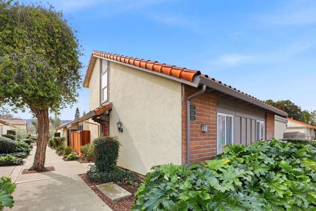 1558 Calle Enrique, Pleasanton, CA 94566