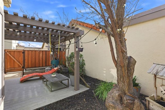 1558 Calle Enrique, Pleasanton, CA 94566