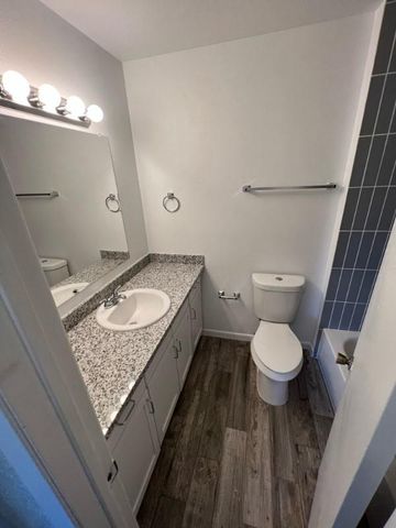 12651 Ashford Meadow Drive A, Houston, TX 77082